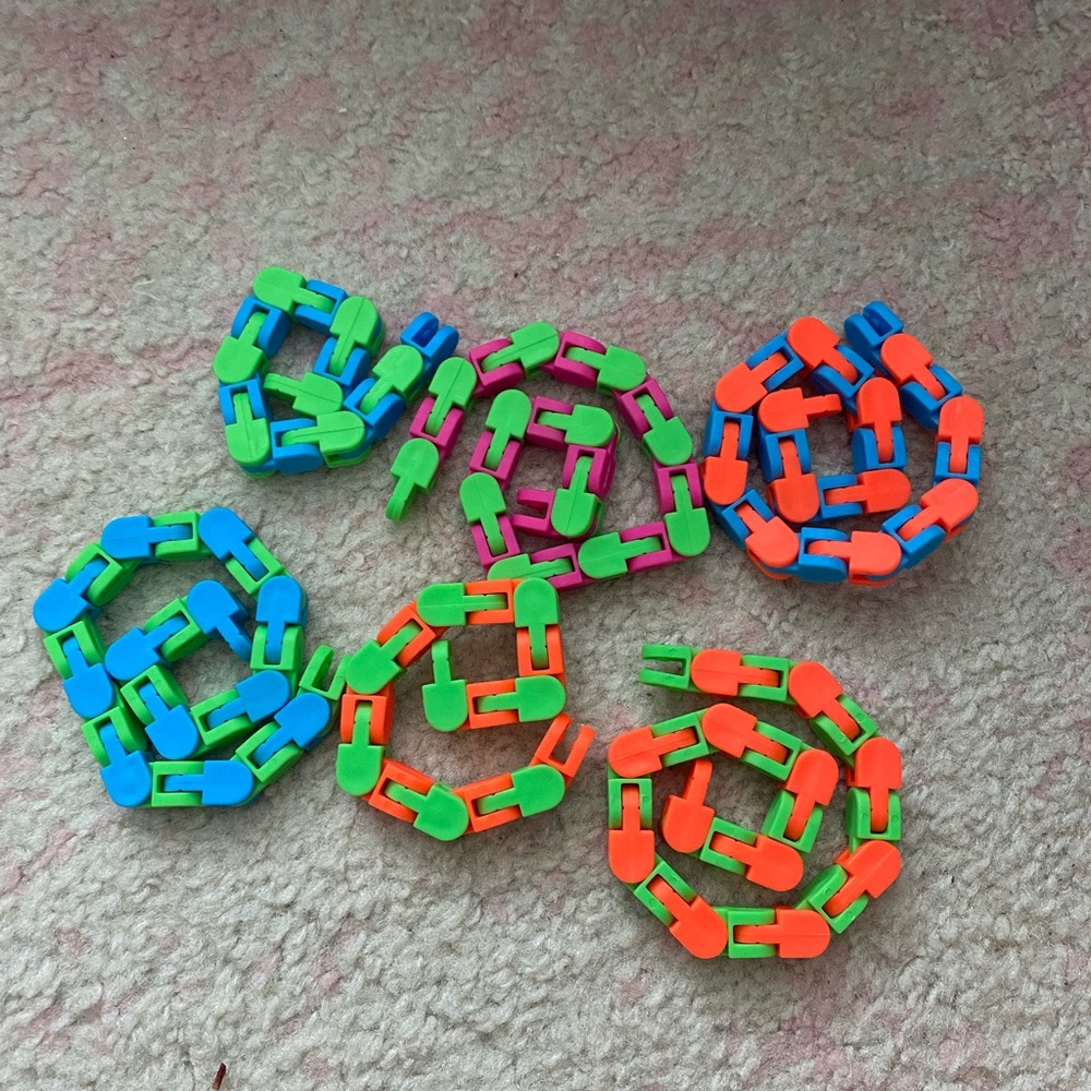 wacky track fidgets